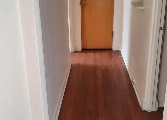 Property at 1114 Silver Ave SW Unit B, Albuquerque, NM, 87102, 1 bed, 1 bath, [object Object]
