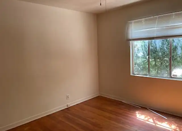 Property at 1114 Silver Ave SW Unit B, Albuquerque, NM, 87102, 1 bed, 1 bath, [object Object]