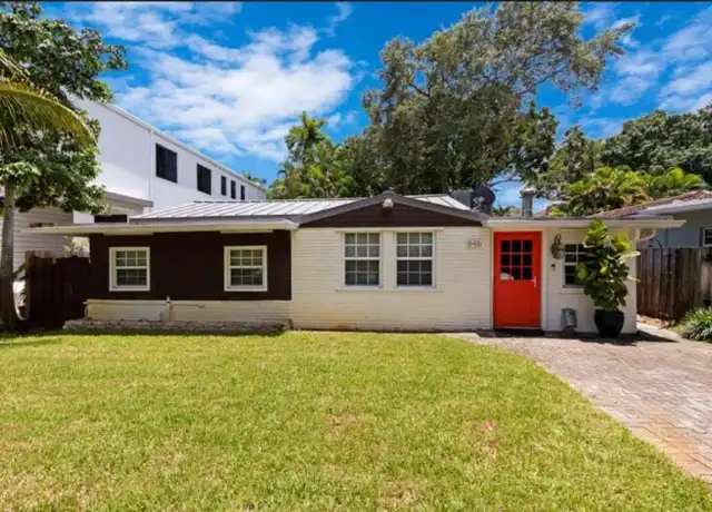 Property at 846 SW 11th St, Fort Lauderdale, FL, 33315, 3 beds, 2 baths, [object Object]