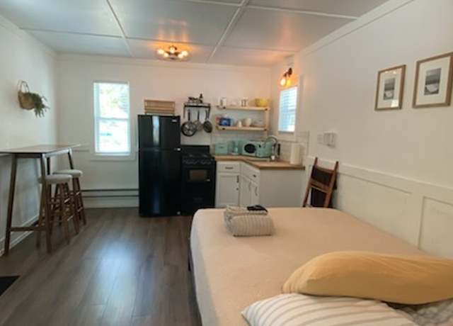 Photo of 784 Berkley Ln, Big Bear Lake, CA 92315