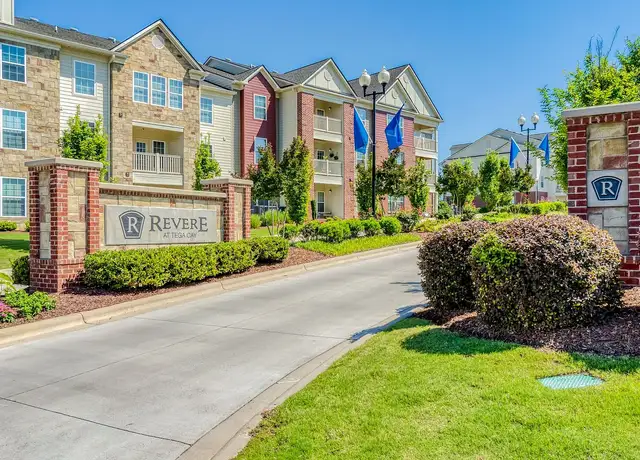 Photo of 260 N Revere Cv, Tega Cay, SC 29708