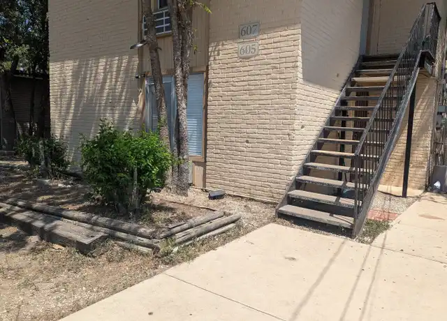 Property at 605 Morningview St, San Antonio, TX, 78220, 3 beds, 1 bath, [object Object]