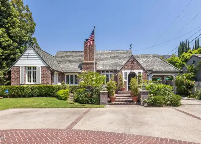 Property at 369 W Kenneth Rd, Glendale, CA, 91202, 4 beds, 2.5 baths, [object Object]