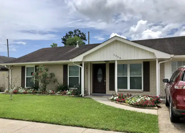 Property at 3069 Sorbonne Dr, Marrero, LA, 70072, 4 beds, 2 baths, [object Object]