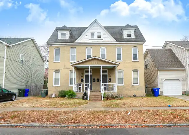 Property at 422 W 30th St Unit 422C, Norfolk, VA, 23508, 2 beds, 1 bath, [object Object]