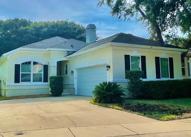 Property at 415 Georgia Ave, Fernandina Beach, FL, 32034, 2 beds, 2 baths, [object Object]