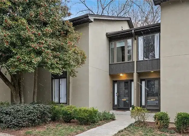 Property at 16 Ivy Rdg NE Unit 16, Atlanta, GA, 30342, 3 beds, 4 baths, [object Object]