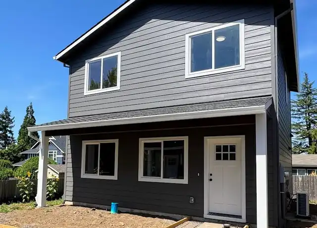 Property at 13822 SE Oatfield Rd, Milwaukie, OR, 97222, 3 beds, 2.5 baths, [object Object]