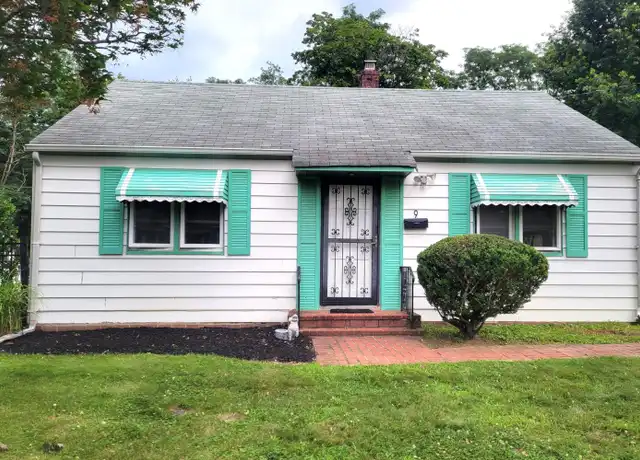 Property at 9 Holmes Ter, Freehold, NJ, 07728, 3 beds, 1 bath, [object Object]