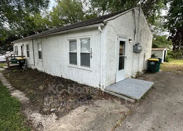 Property at 109 W Hale St, Spring Hill, KS, 66083, 2 beds, 1 bath, [object Object]