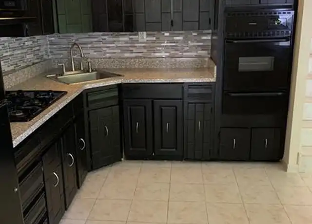Property at 640 92nd St, Brooklyn, NY, 11228, 2 beds, 1.5 baths, [object Object]
