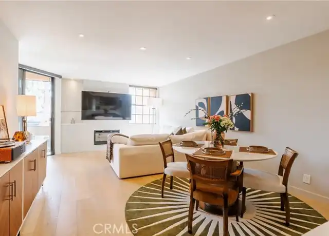 Property at 740 N Kings Rd #302, West Hollywood, CA, 90069, 1 bed, 1 bath, [object Object]
