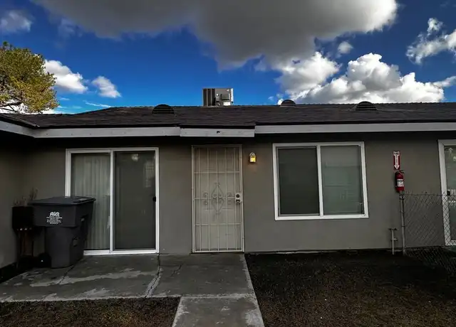 Property at 909 Pacheco Rd Unit B, Bakersfield, CA, 93307, 2 beds, 1 bath, [object Object]