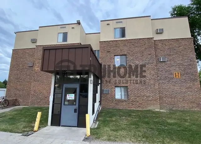 Property at Gallery Apartments - 715 N 40th St, Grand Forks, ND, 58203, 1 bed, 1 bath, [object Object]