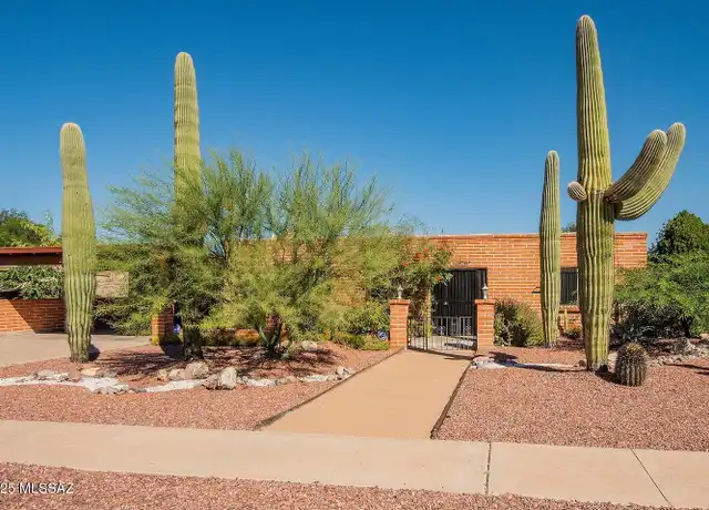 Property at 8975 E Maple Leaf Dr, Tucson, AZ, 85710, 3 beds, 2 baths, [object Object]