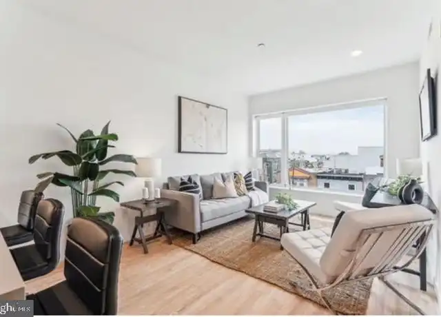Property at 2629 W Girard Ave Unit 9085, Philadelphia, PA, 19130, 1 bed, 1 bath, [object Object]