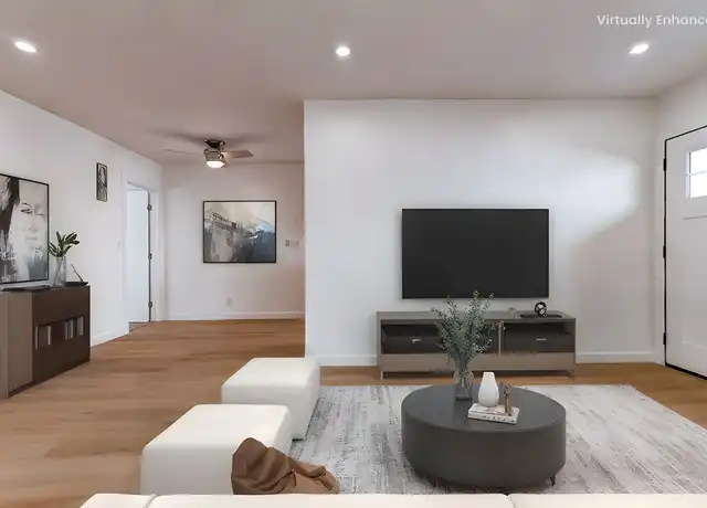 Property at 6065 Pickford Pl Unit 2, Los Angeles, CA, 90035, 2 beds, 1 bath, [object Object]