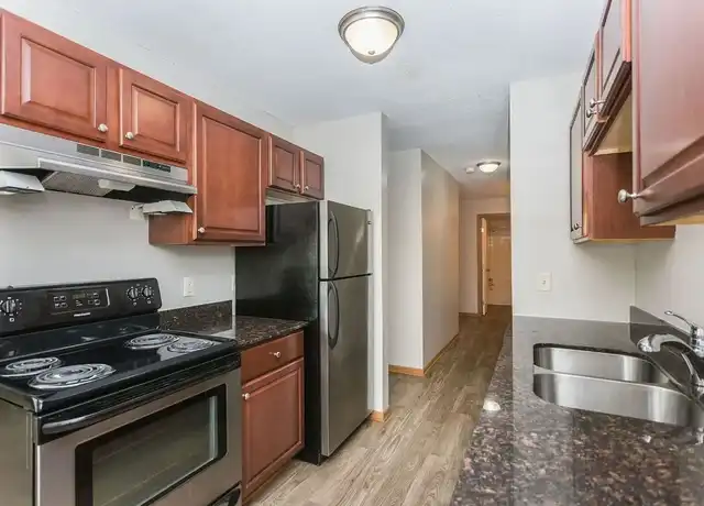 Property at River Ridge Apartments - 12911 Co Rd 5, Burnsville, MN, 55337, 1-3 bed, 1-1.5 bath, [object Object]