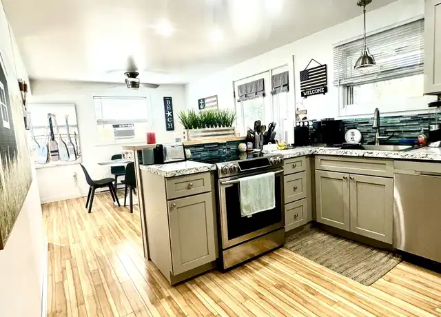 Property at 249 Pequot Ave Unit 1, New London, CT, 06320, 2 beds, 1 bath, [object Object]