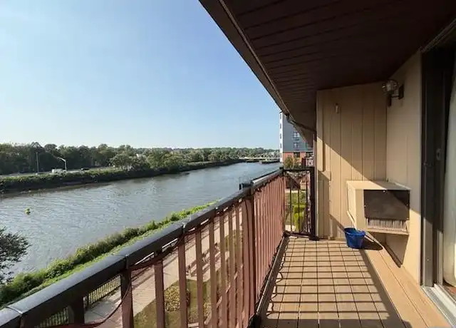 Property at 651 Riverside Ave Unit c40, Lyndhurst, NJ, 07071, 2 beds, 2 baths, [object Object]