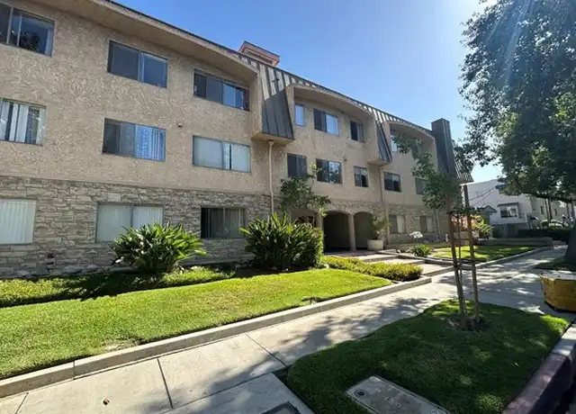 Property at 377 W California Ave #3, Glendale, CA, 91203, 2 beds, 2 baths, [object Object]