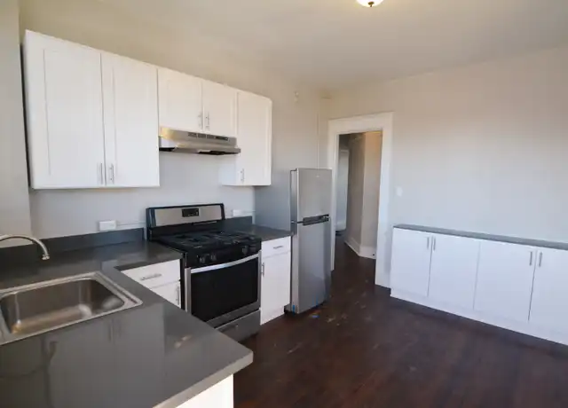 Property at 920 S 9th St Unit 3, Tacoma, WA, 98405, 2 beds, 1 bath, [object Object]