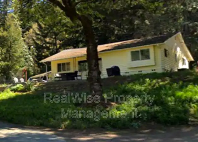 Property at 7701 Rogue River Hwy, Grants Pass, OR, 97527, 3 beds, 2 baths, [object Object]