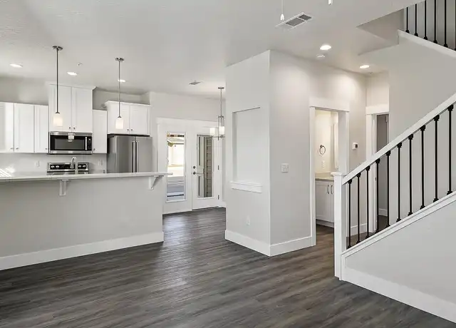 Property at Cedar Crossing Luxury Townhomes - 13449 Cedar Hollow Ln, Caldwell, ID, 83607, 2-3 beds, 2-2.5 baths, [object Object]