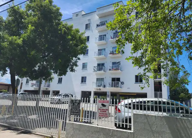 Property at Cedars Apartments - 1471 NW 17th St, Miami, FL, 33125, 2 beds, 1 bath, [object Object]