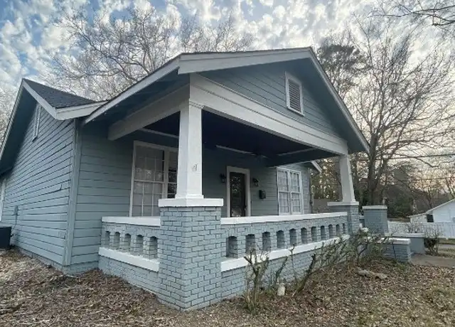 Property at 1100 Woodward Ave, Montgomery, AL, 36106, 3 beds, 2 baths, [object Object]