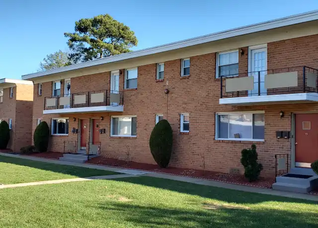Property at Alpine Court Apartments - 401 N Atlantic Ave E, Stratford, NJ, 08084, 2 beds, 1 bath, [object Object]