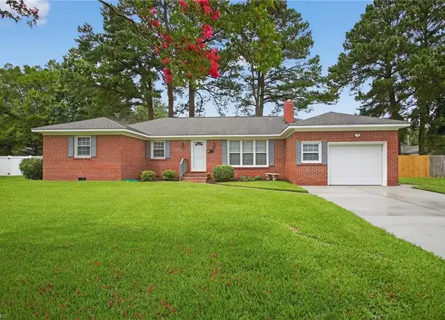 Property at 525 Hannibal St, Virginia Beach, VA, 23452, 4 beds, 2 baths, [object Object]