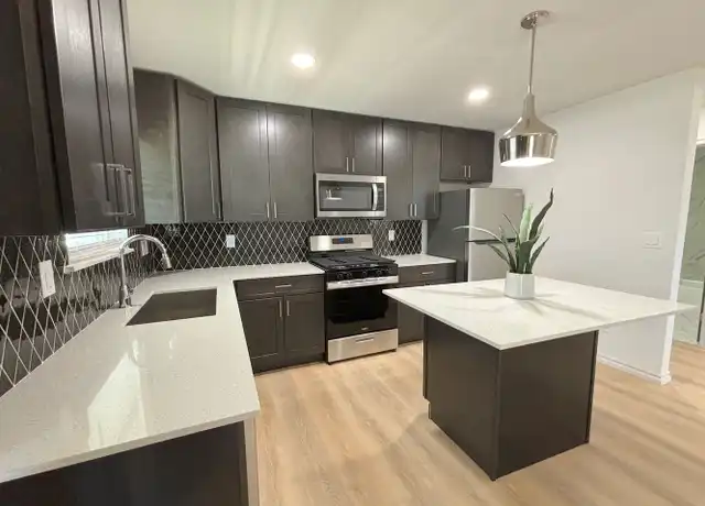 Property at 7845 E 49th St Unit 37-4, Tulsa, OK, 74145, 1 bed, 1 bath, [object Object]