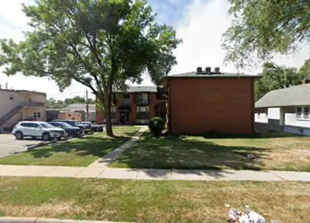 Property at 4311 Charles St Unit 4, Omaha, NE, 68131, 1 bed, 1 bath, [object Object]