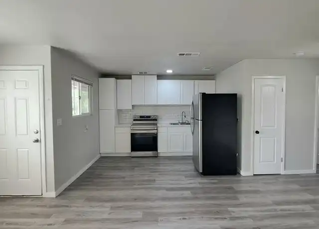 Property at 2900 Marlin Ave Unit C, Las Vegas, NV, 89101, 2 beds, 1 bath, [object Object]