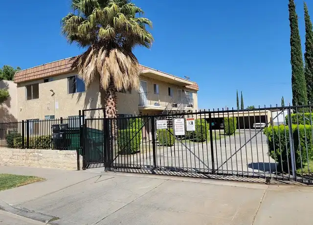 Property at 38734 Larkin Ave Unit 1, Palmdale, CA, 93550, 2 beds, 1 bath, [object Object]