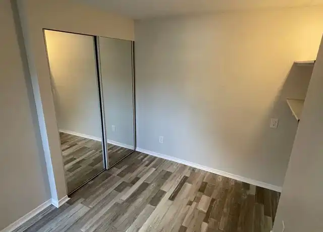 Property at 901 Hillcrest Pl Unit 7, Oceanside, CA, 92058, 1 bed, 1 bath, [object Object]