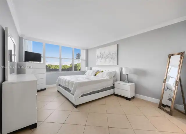 Property at 7441 Wayne Ave Unit 2B, Miami Beach, FL, 33141, 2 beds, 2 baths, [object Object]