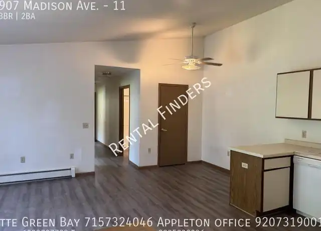 Property at 907 Madison Ave Unit 11, Marinette, WI, 54143, 3 beds, 1.5 baths, [object Object]