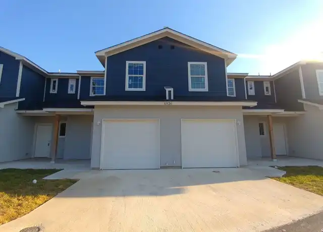 Property at 6926 Crestway Rd Unit 1, San Antonio, TX, 78239, 3 beds, 2.5 baths, [object Object]