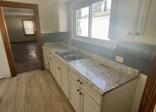 Property at 4619 E 175th St, Cleveland, OH, 44128, 5 beds, 1 bath, [object Object]