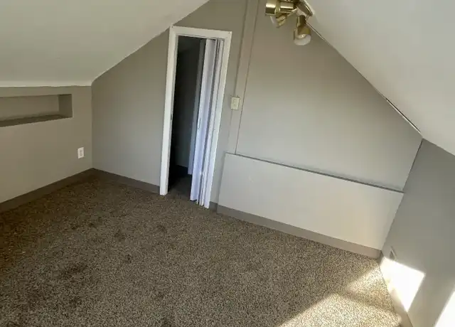 Property at 4619 E 175th St, Cleveland, OH, 44128, 5 beds, 1 bath, [object Object]