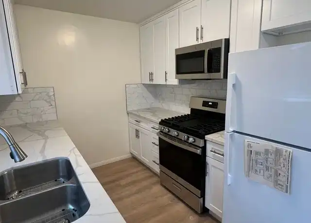Property at 213 Wolff St, Oxnard, CA, 93033, 1 bed, 1 bath, [object Object]