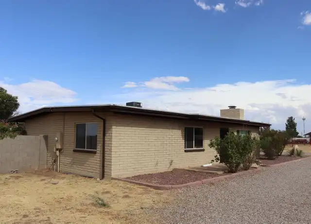 Property at 5001 S Sioux Ave, Sierra Vista, AZ, 85650, 3 beds, 2 baths, [object Object]