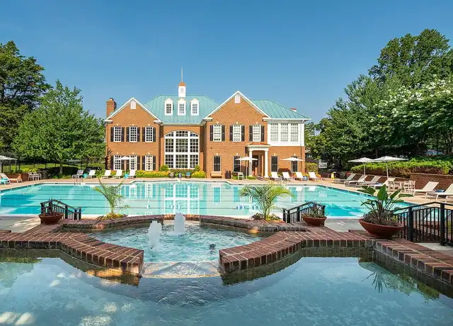 Property at Fairfax Square - 9860 Fairfax Sq, Fairfax, VA, 22031, 1-3 bed, 1-2.5 bath, [object Object]
