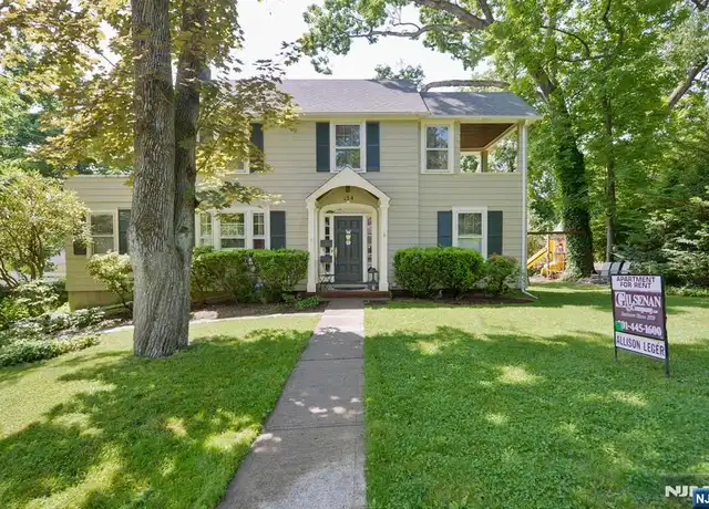Property at 154 Linden St, Ridgewood, NJ, 07450, 2 beds, 1 bath, [object Object]