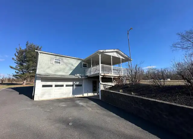 Property at 215 Monocacy Creek Rd, Birdsboro, PA, 19508, 2 beds, 1.5 baths, [object Object]