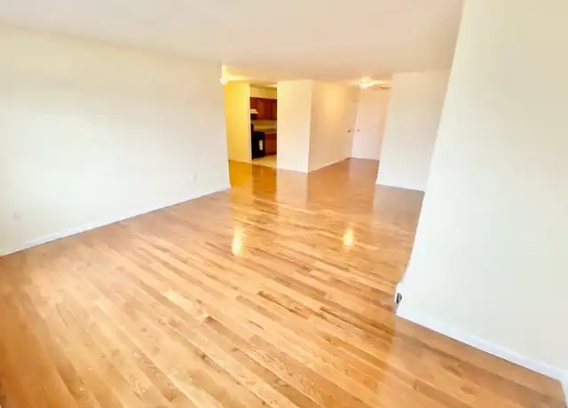 Property at 326 Bond St, Elizabethport, NJ, 07206, 3 beds, 1 bath, [object Object]