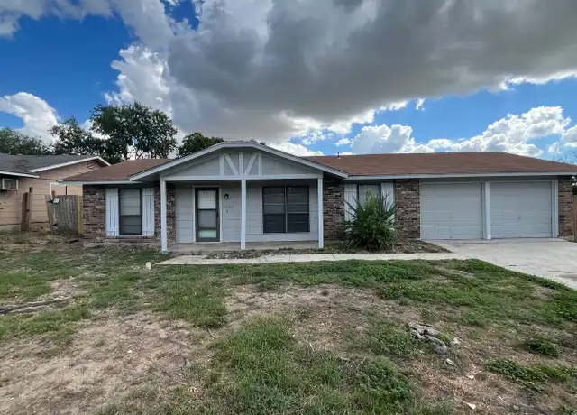 Property at 7102 Glen Pt, San Antonio, TX, 78239, 3 beds, 2 baths, [object Object]