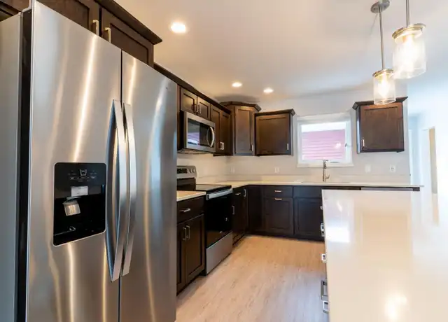 Property at 612 Sugar Maple Ln, Verona, WI, 53593, 3 beds, 2.5 baths, [object Object]